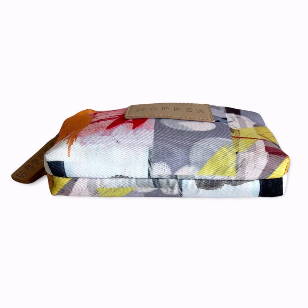 Hopper Multicolor Abstract Print Zippered Bag Pouch - Picture 3 of 5